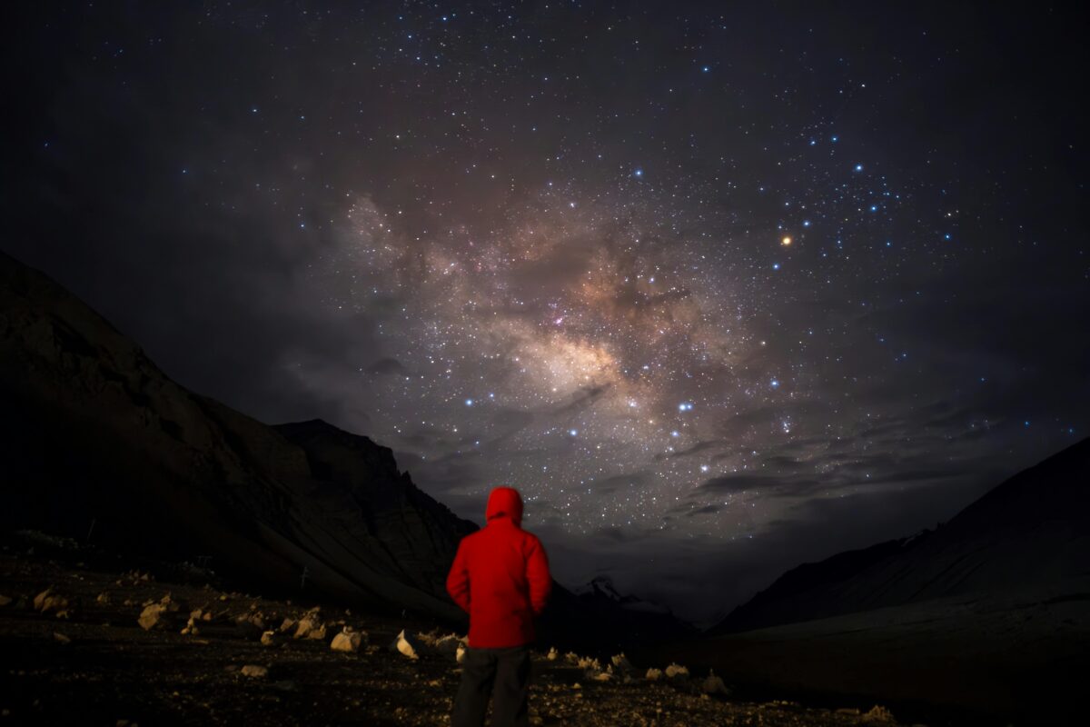 Stargazing in Hartola Uttarakhand under Milky Way sky